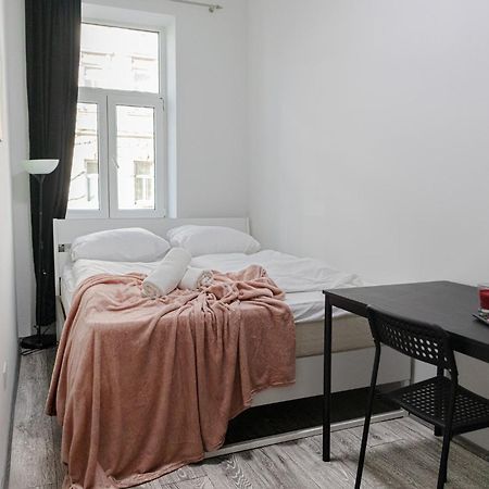 Affordable 5-Br Shared Apartment / Enkplatz U3 Getaway Βιέννη Εξωτερικό φωτογραφία