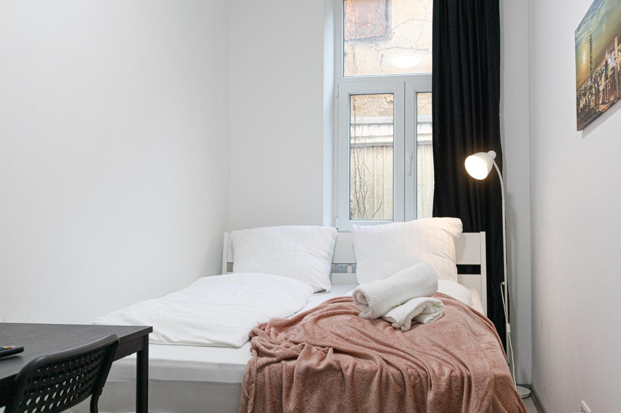 Affordable 5-Br Shared Apartment / Enkplatz U3 Getaway Βιέννη Εξωτερικό φωτογραφία