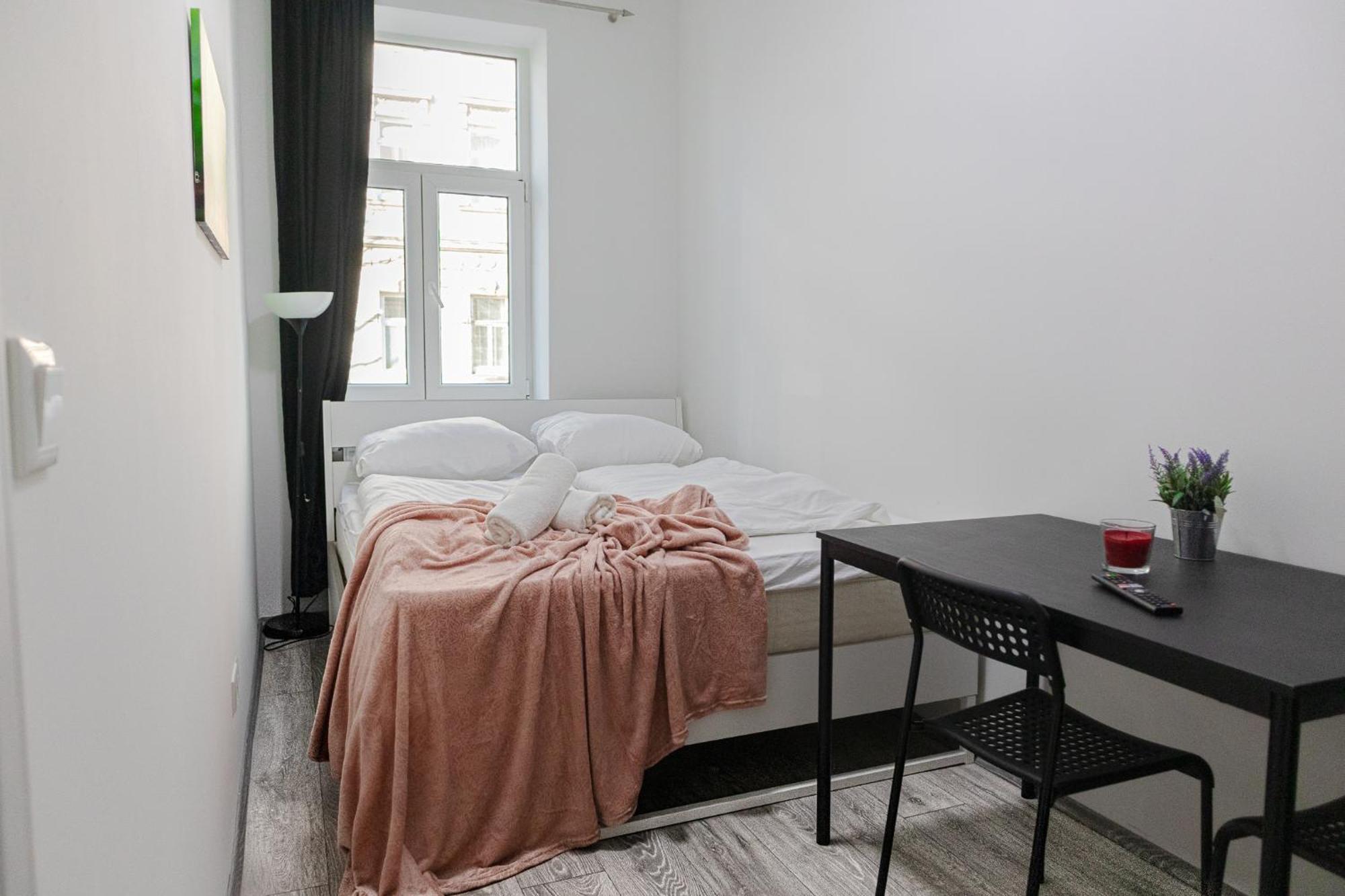 Affordable 5-Br Shared Apartment / Enkplatz U3 Getaway Βιέννη Εξωτερικό φωτογραφία